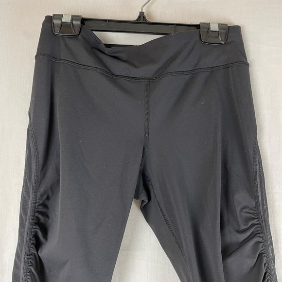 Lululemon Mesh Side Ruched Crop Leggings - Picture 7 of 8
